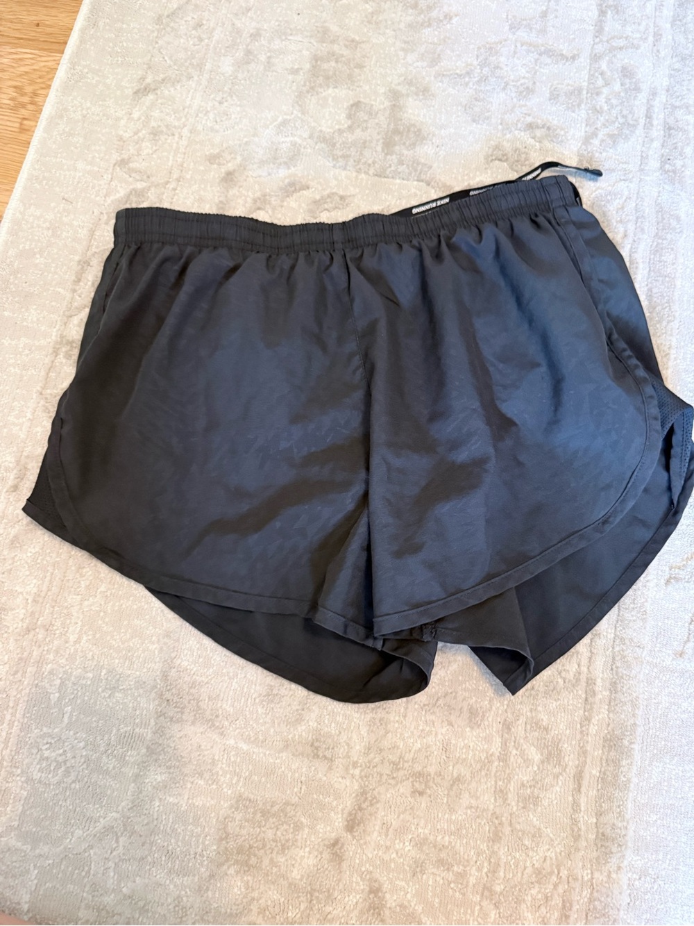 Nike Women’s Tempo Running Shorts Size Small GUC